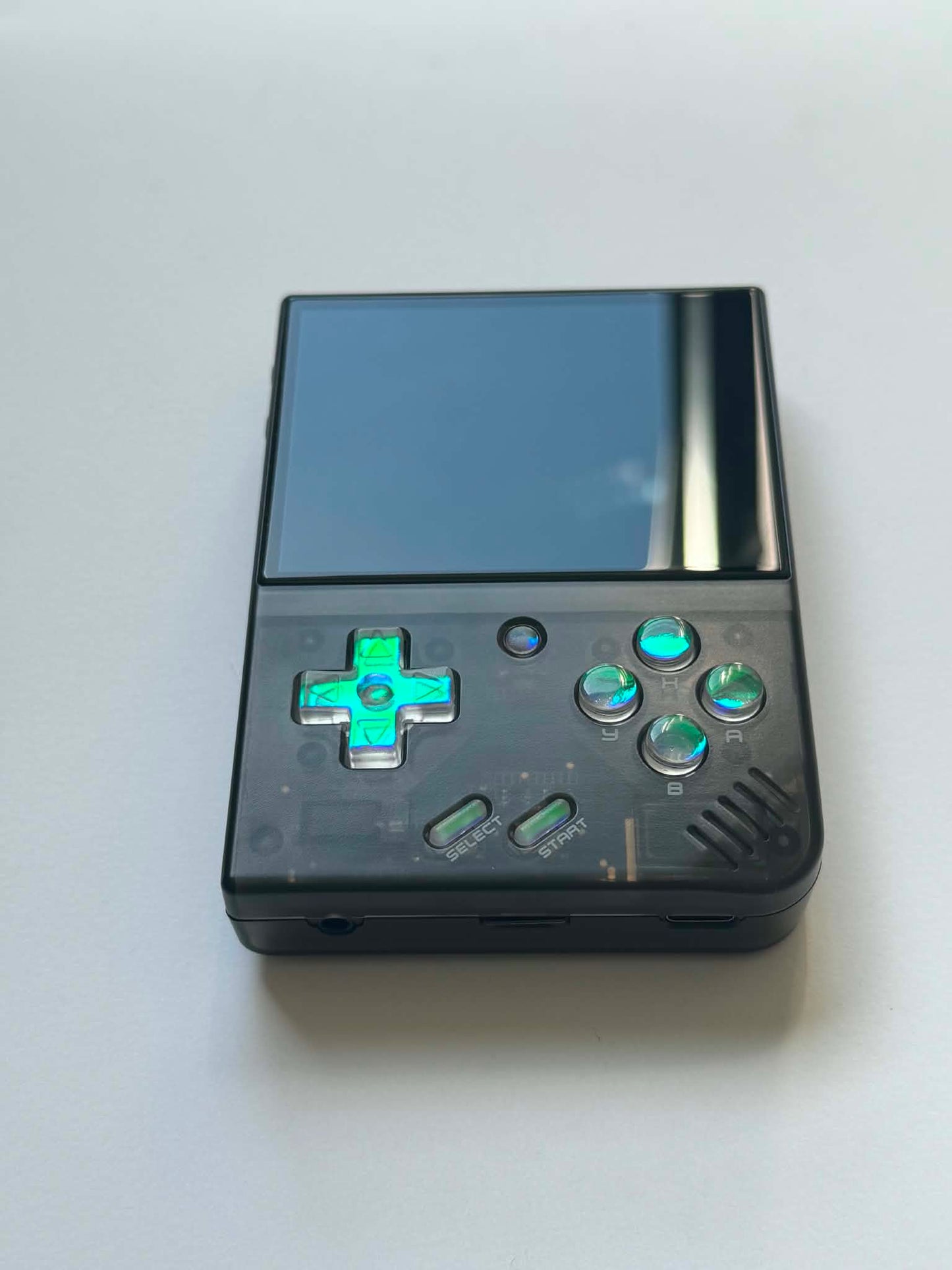 Miyoo Mini PLUS +, 1000+ Games Installed Emulator Console & 128GB SanDisk SD Quality Micro SD With Onion OS Firmware.