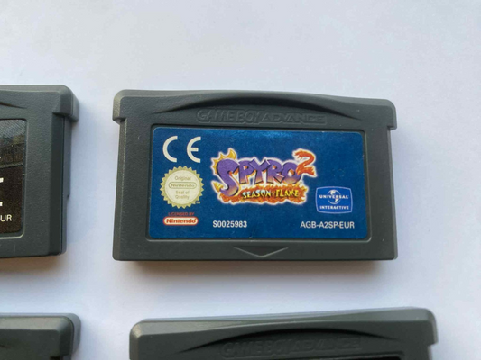 Spyro 2 Season Flame Genuine Nintendo Game Boy Advance GBA 