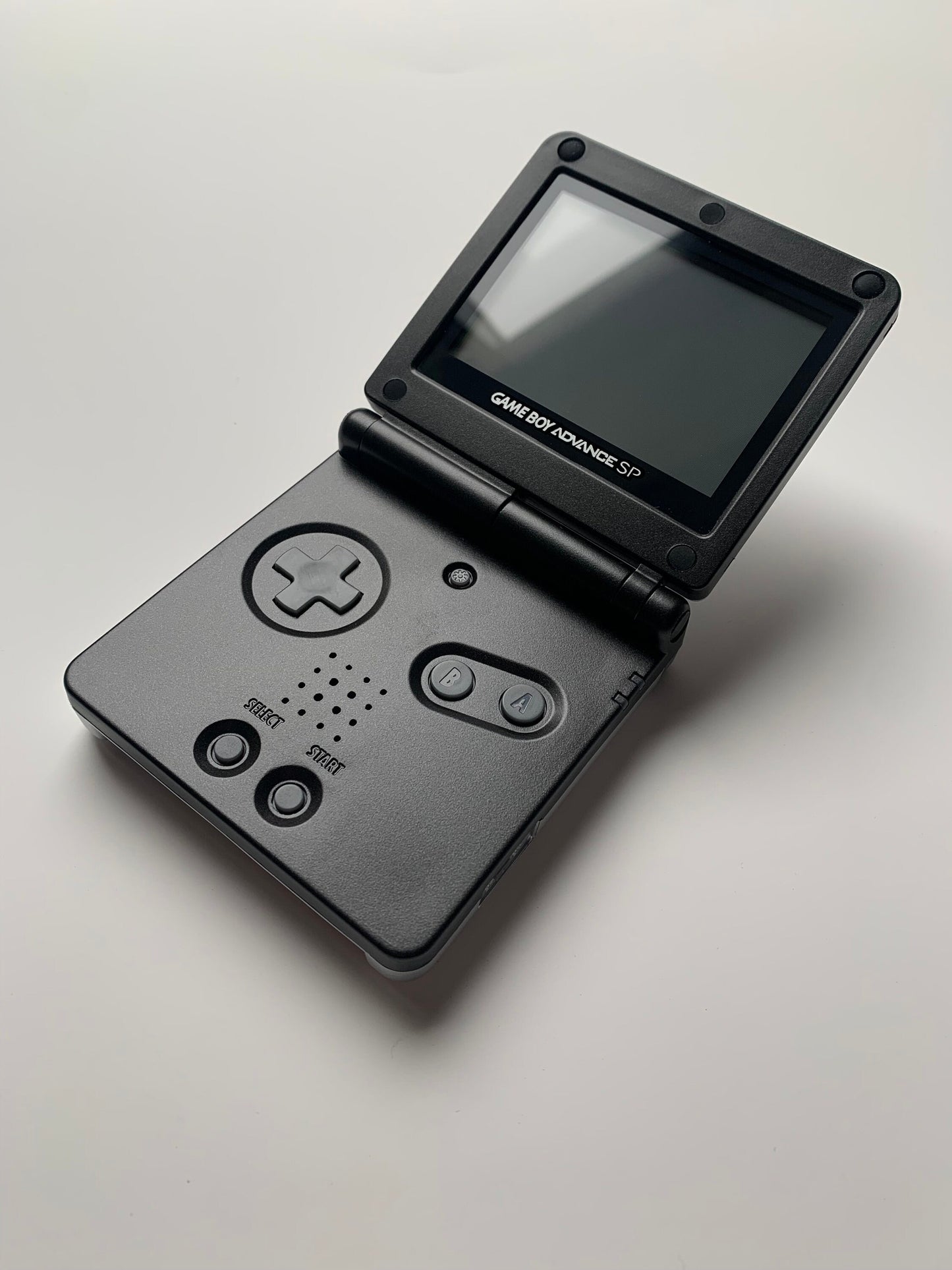 Metroid Nintendo Game Boy Advance SP GBA SP Console Refurbished GameBoy Advance Silver Original Front-Lit AGS-001 Screen, Larger 900mAh Battery, Boxed & Charger.